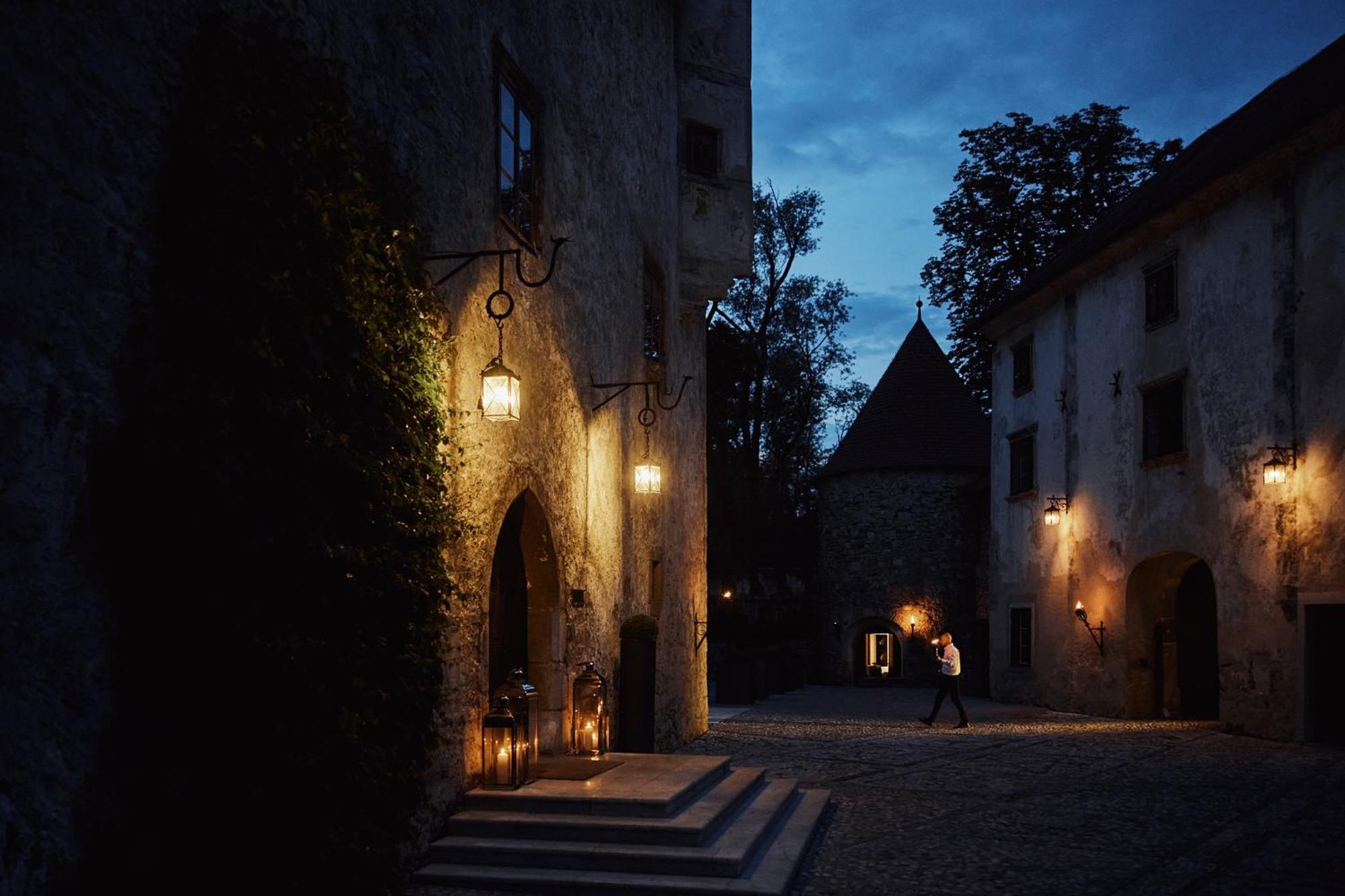 Hotel Grad Otocec - Relais Chateaux Exterior foto